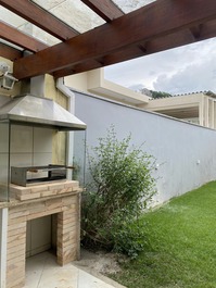 São Sebastião 5 suites piscina a 50 m de la playa