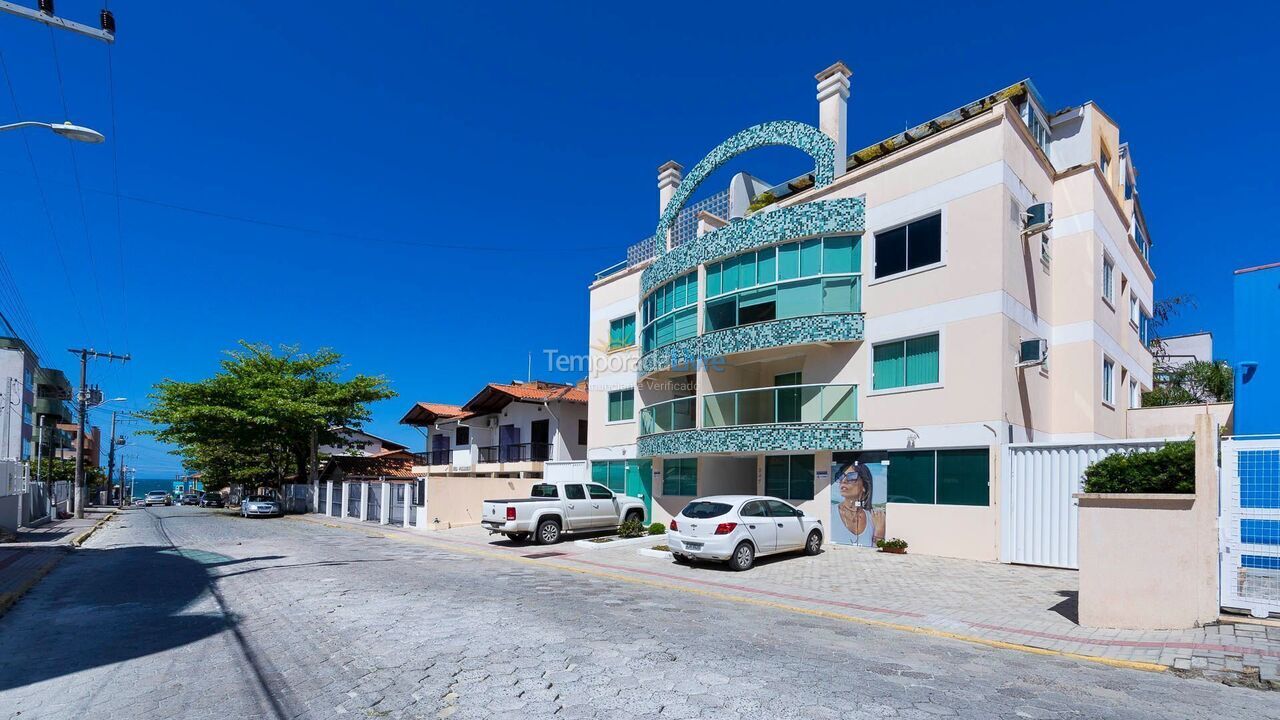 Apartamento para alquiler de vacaciones em Bombinhas (Praia de Bombas)