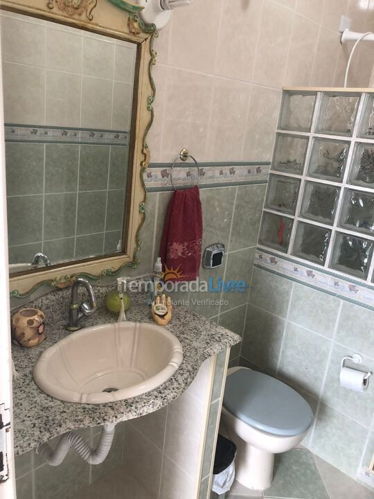 Casa para alquiler de vacaciones em Peruíbe (Park daville)