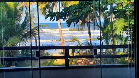 House on the sand for nature lovers..