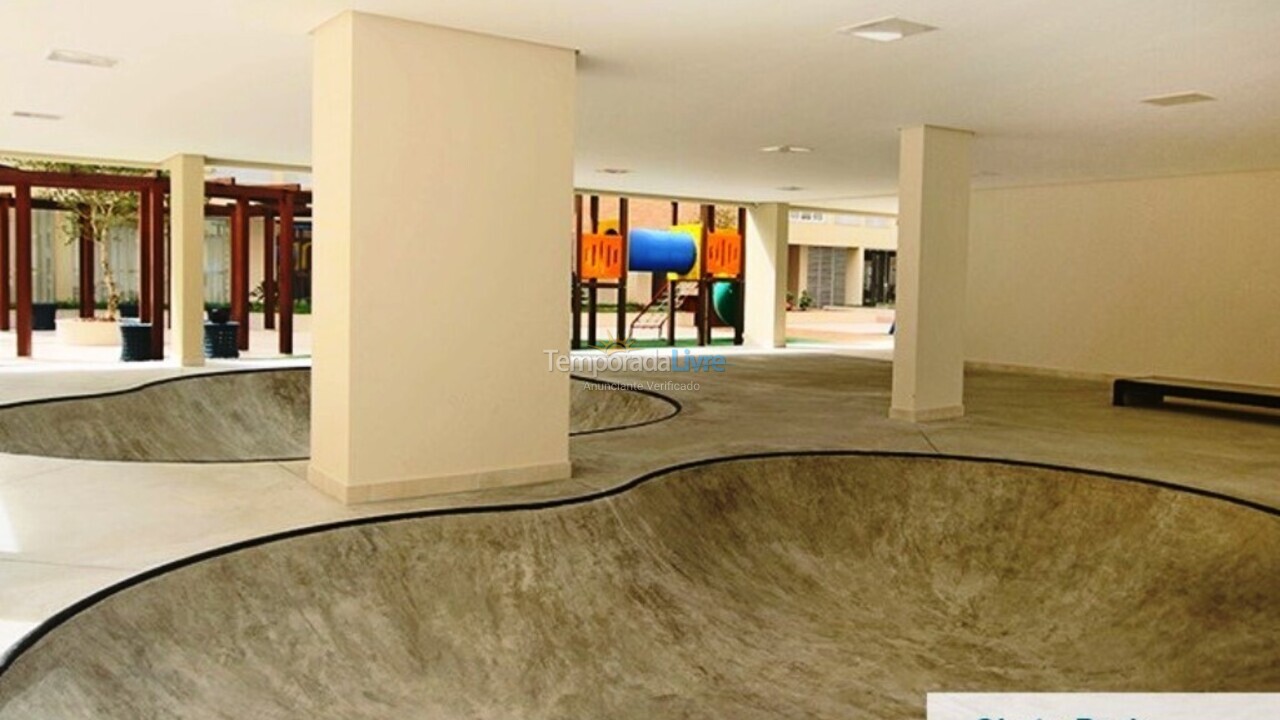 Apartamento para aluguel de temporada em Balneário Camboriú (Nações)