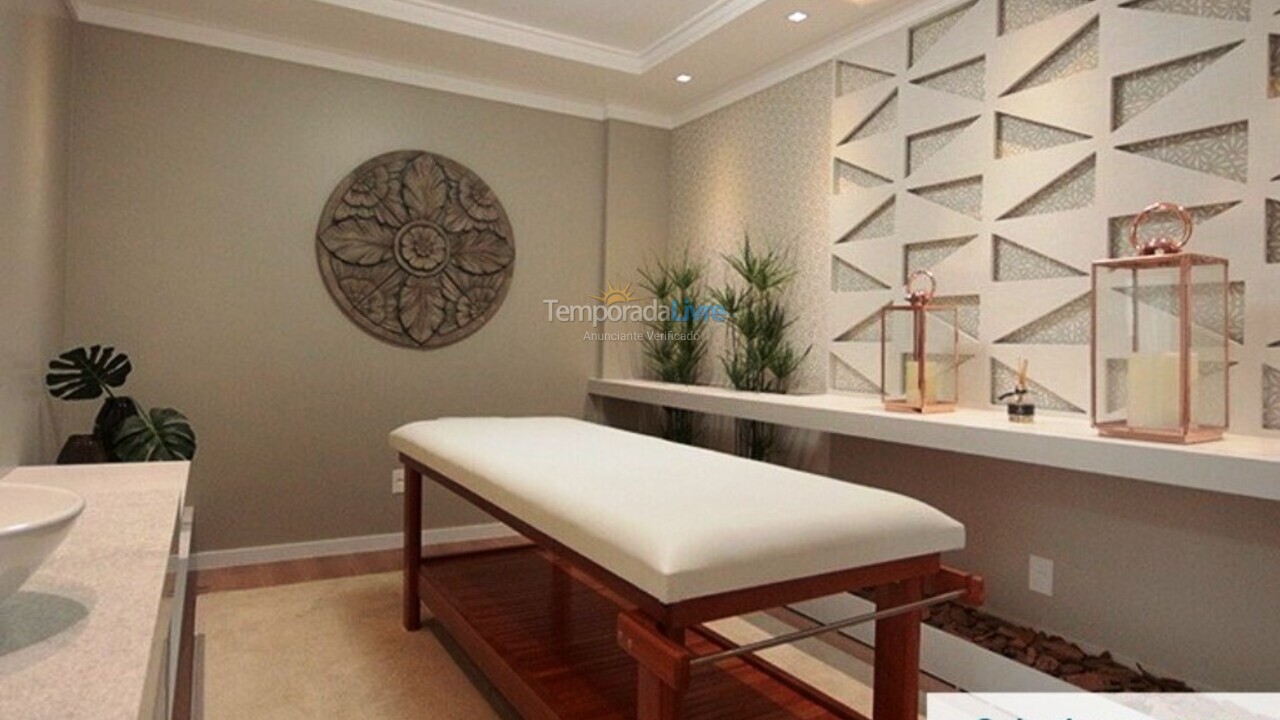 Apartamento para aluguel de temporada em Balneário Camboriú (Nações)