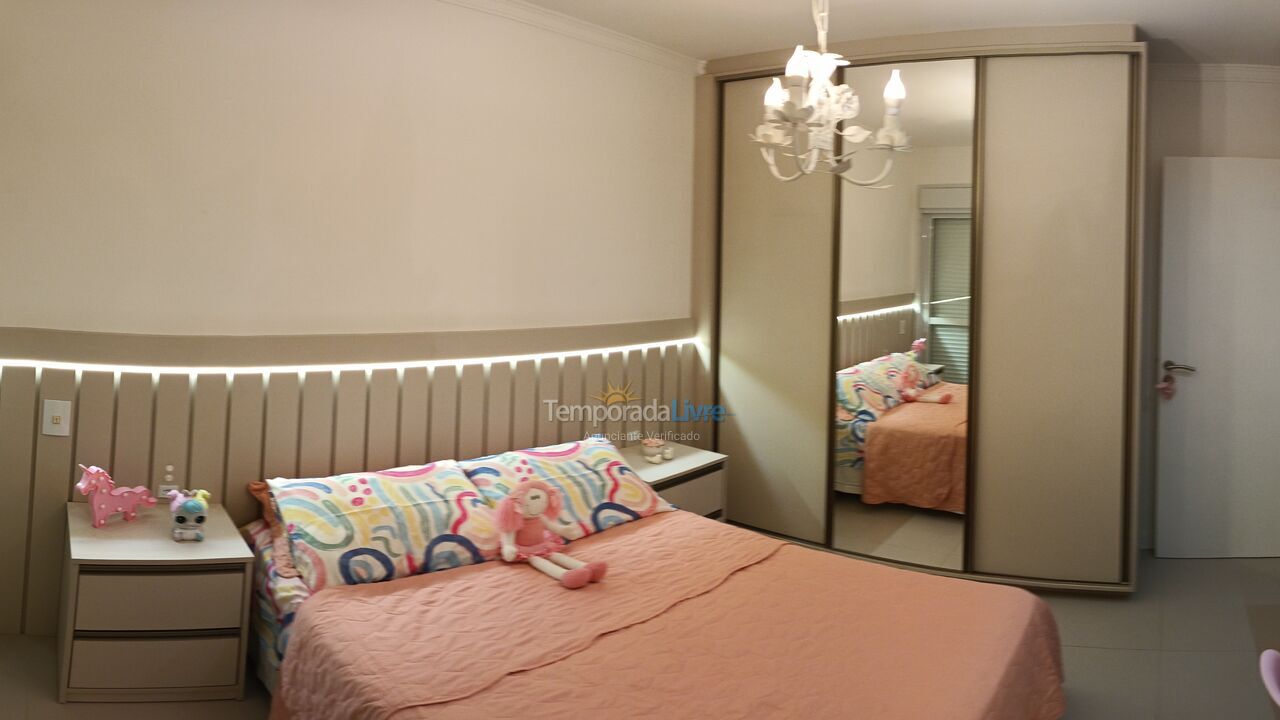 Apartamento para alquiler de vacaciones em Florianopolis (Praia dos Ingleses)