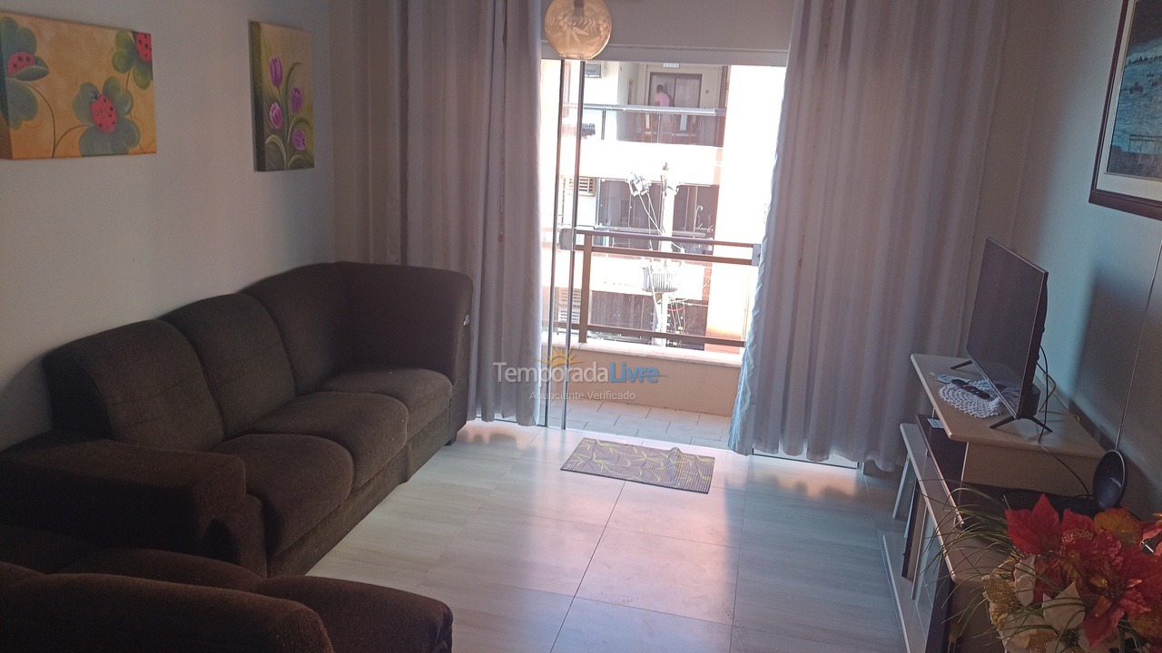 Apartment for vacation rental in Itapema (Meia Praia)