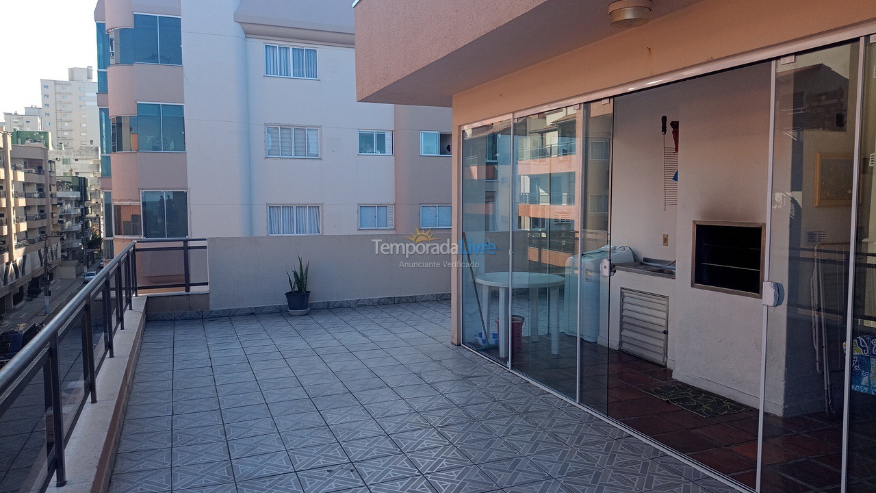 Apartment for vacation rental in Itapema (Meia Praia)