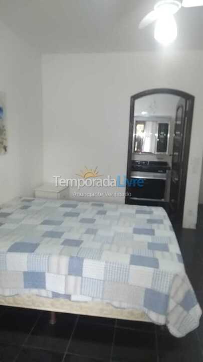 Casa para aluguel de temporada em Guarujá (Praia do Pernambuco)