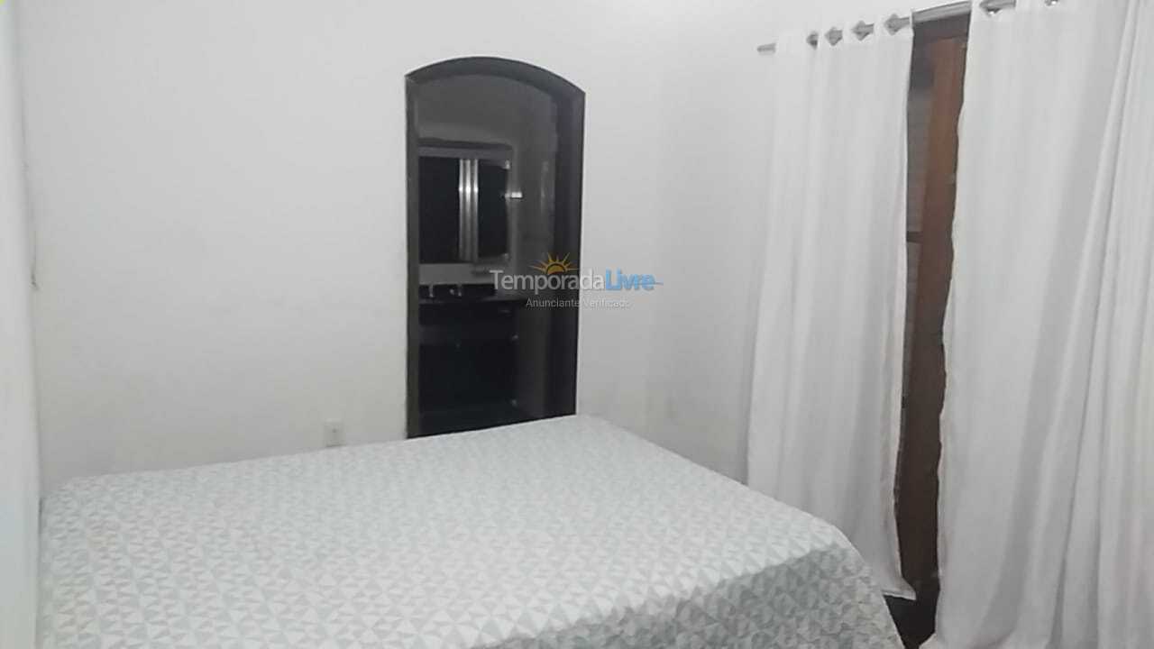 Casa para aluguel de temporada em Guarujá (Praia do Pernambuco)