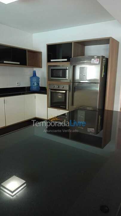 Casa para alquiler de vacaciones em Rio das Ostras (Costa Azul)