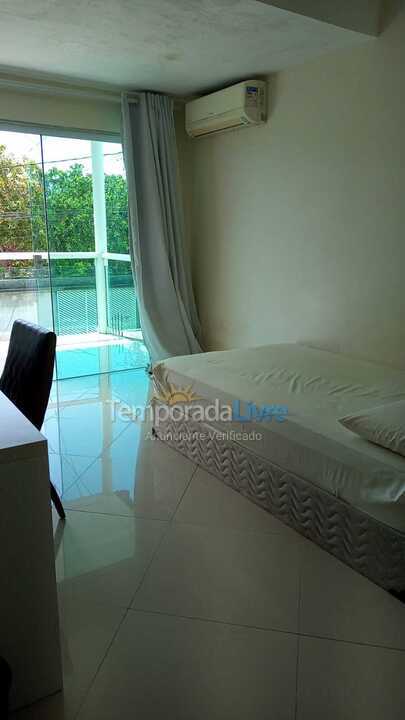 Casa para alquiler de vacaciones em Rio das Ostras (Costa Azul)