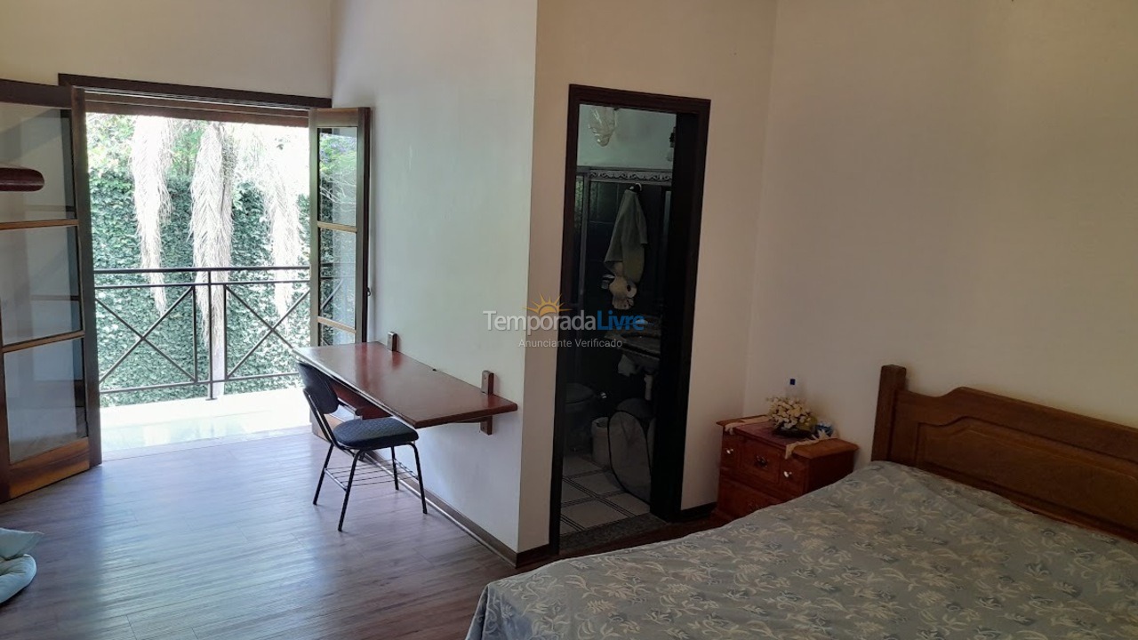 Chácara / sítio para aluguel de temporada em São Roque (Planalto Verde)