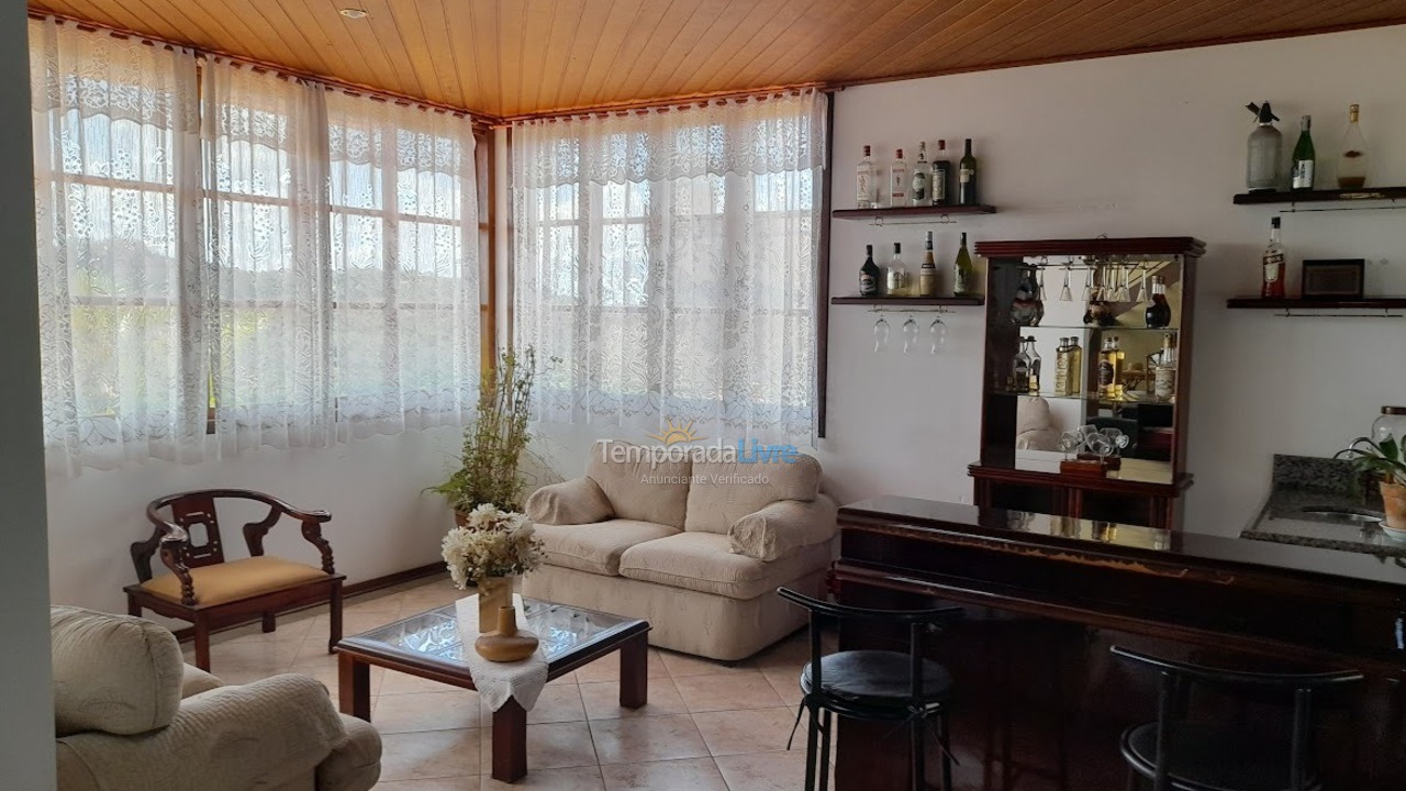 Chácara / sítio para aluguel de temporada em São Roque (Planalto Verde)