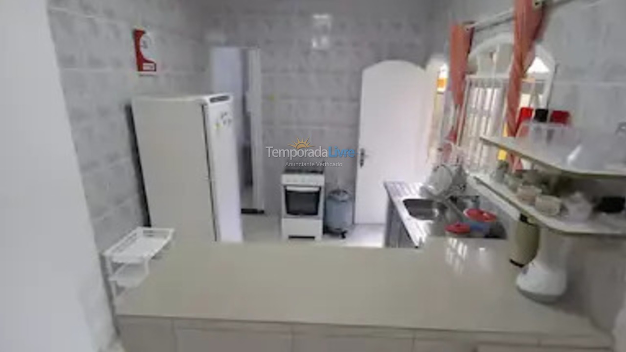 Casa para alquiler de vacaciones em São Sebastião (Praia da Boracéia)