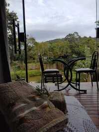 Cabañas - Estilo moderno y espacioso.