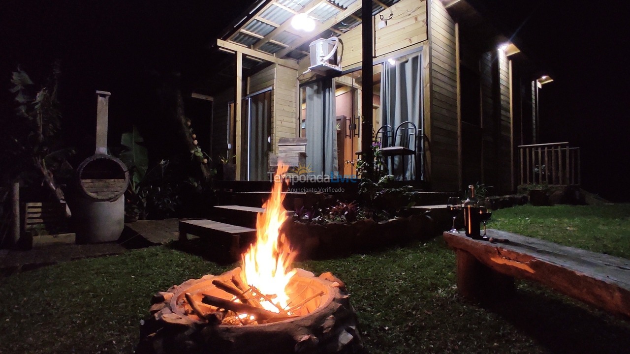 Casa para alquiler de vacaciones em Imaruí (Praia Vermelha)