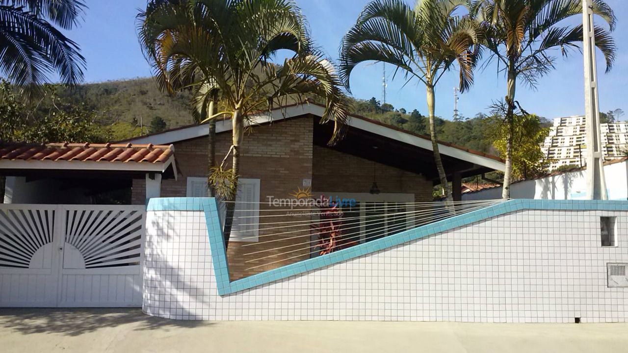 Casa para alquiler de vacaciones em Ubatuba (Praia das Toninhas)