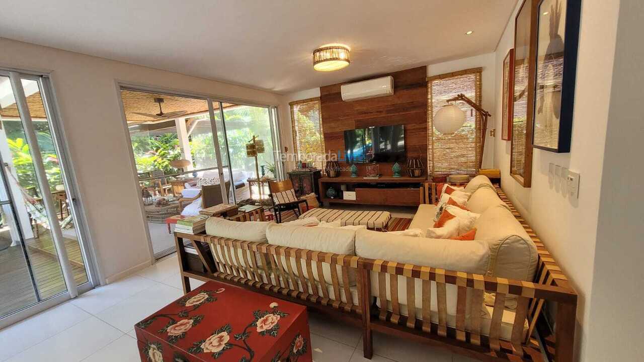 Casa para aluguel de temporada em São Sebastião (Praia da Baleia)