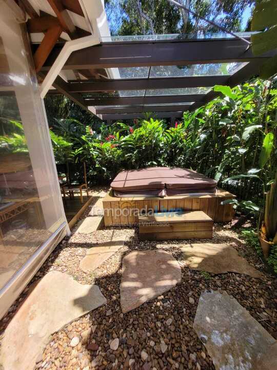 Casa para aluguel de temporada em São Sebastião (Praia da Baleia)