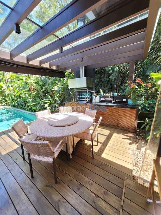 Casa para aluguel de temporada em São Sebastião (Praia da Baleia)