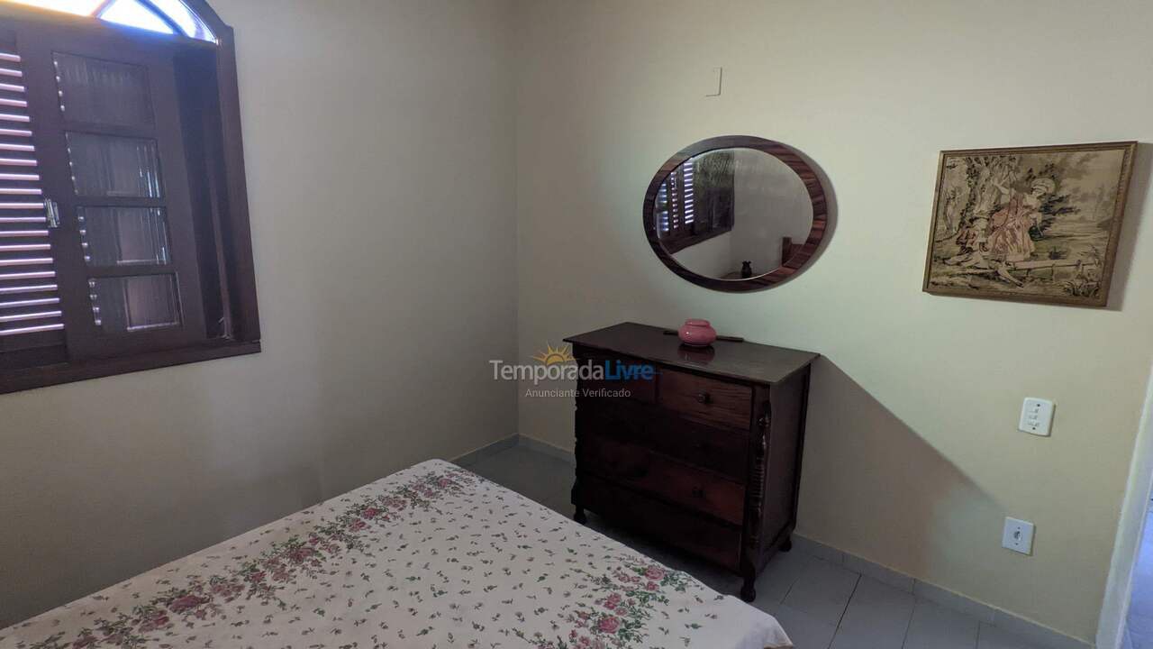 Casa para alquiler de vacaciones em São Pedro da Aldeia (Praia Linda)