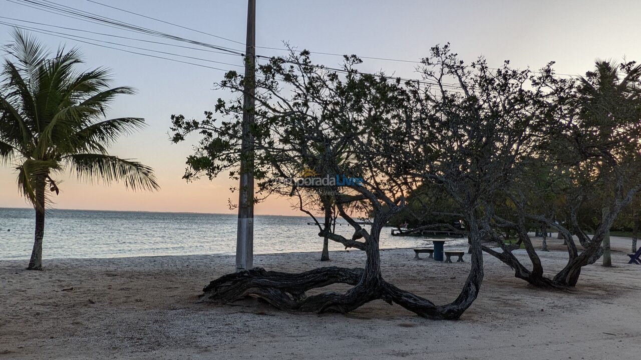 Casa para alquiler de vacaciones em São Pedro da Aldeia (Praia Linda)