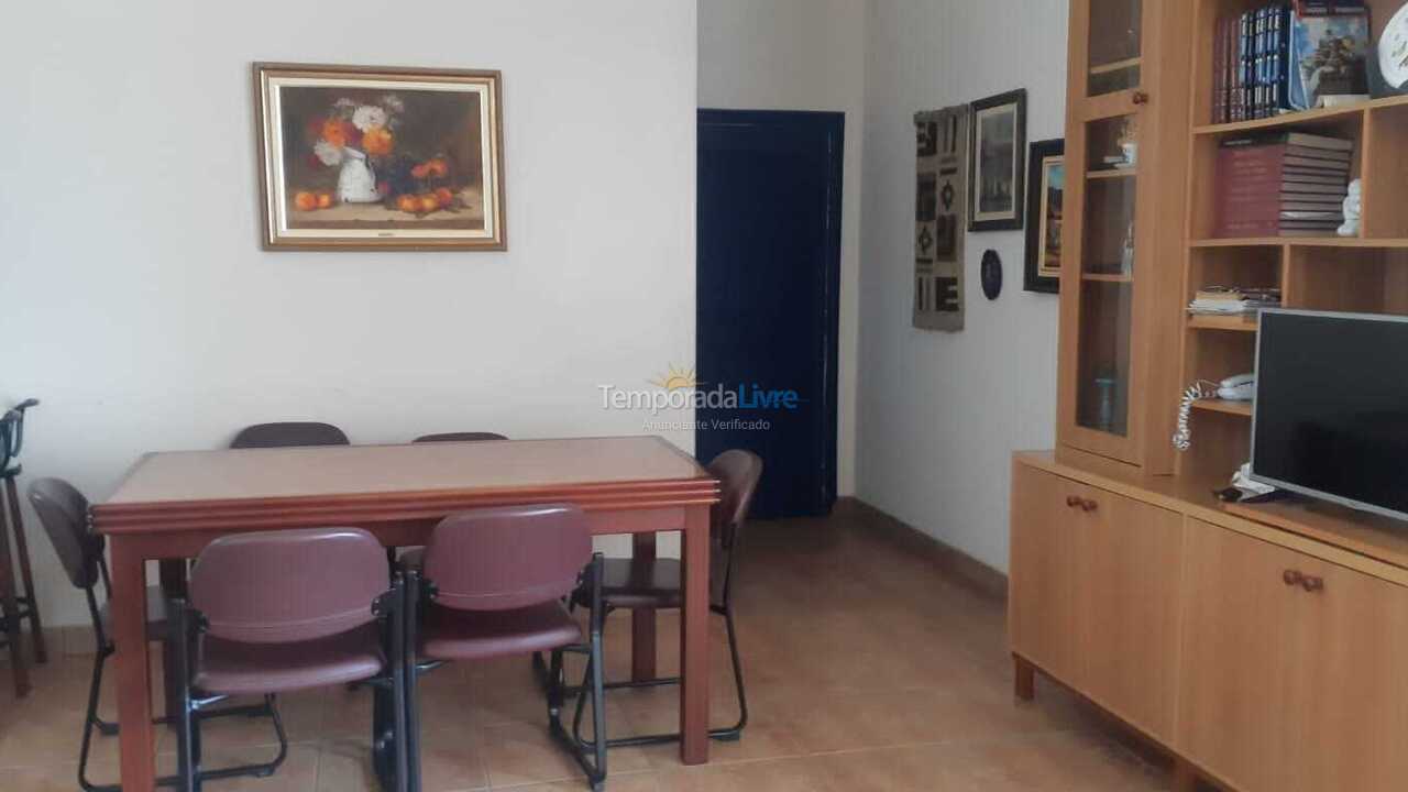 Apartamento para alquiler de vacaciones em Guarujá (Pitangueiras)