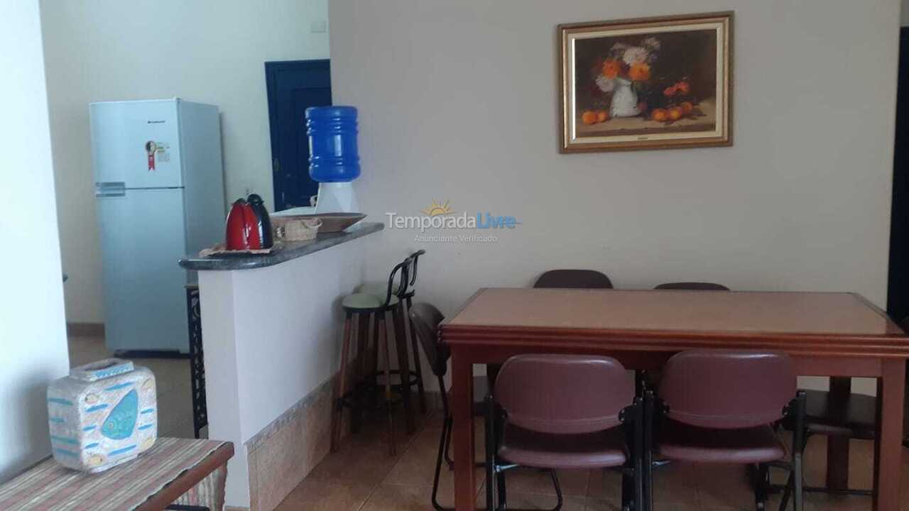 Apartamento para alquiler de vacaciones em Guarujá (Pitangueiras)