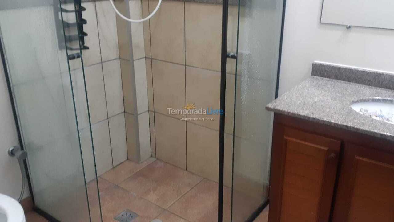 Apartamento para alquiler de vacaciones em Guarujá (Pitangueiras)