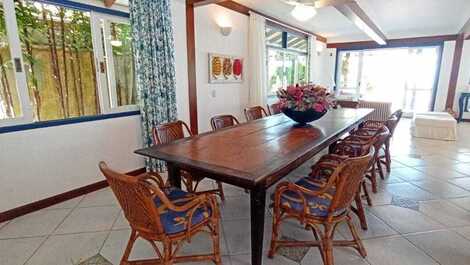 Encantadora casa disponible para enero Camburizinho