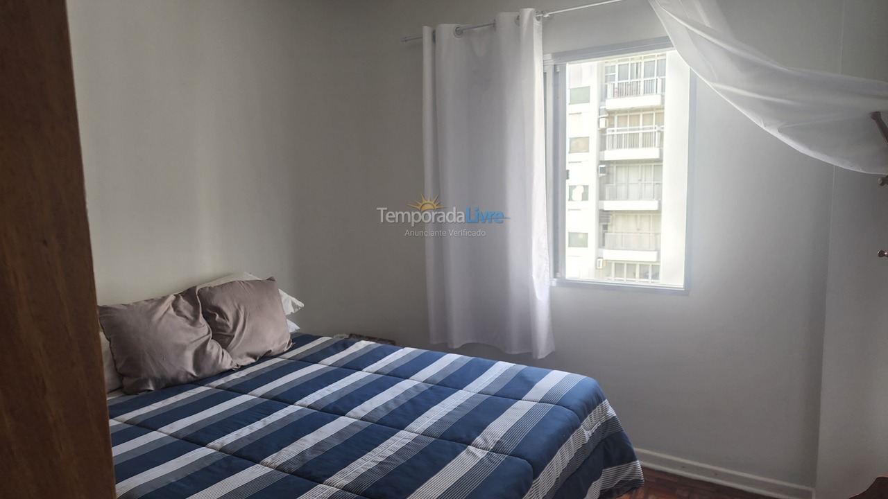 Apartamento para aluguel de temporada em Guarujá (Pitangueiras)