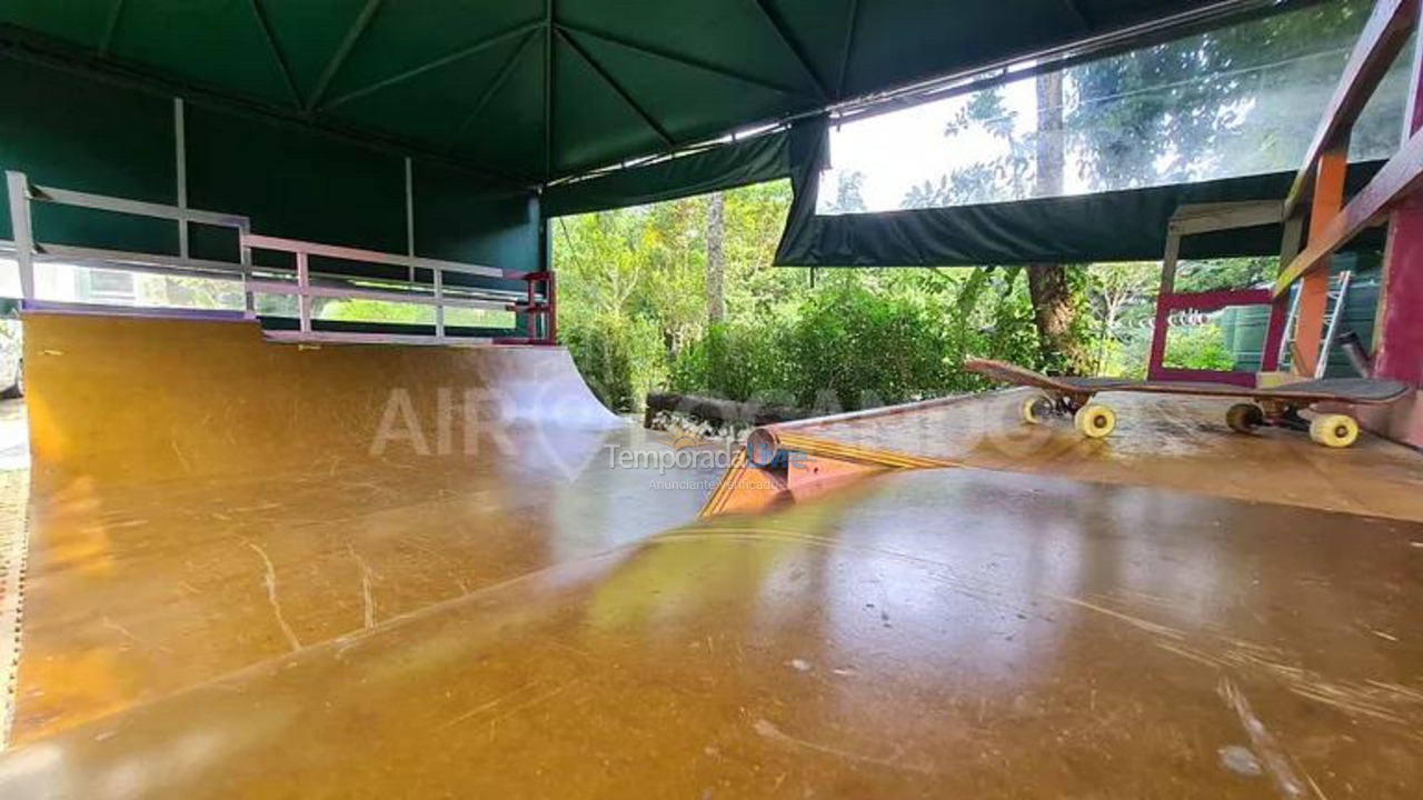 Casa para aluguel de temporada em São Sebastião (Maresias)