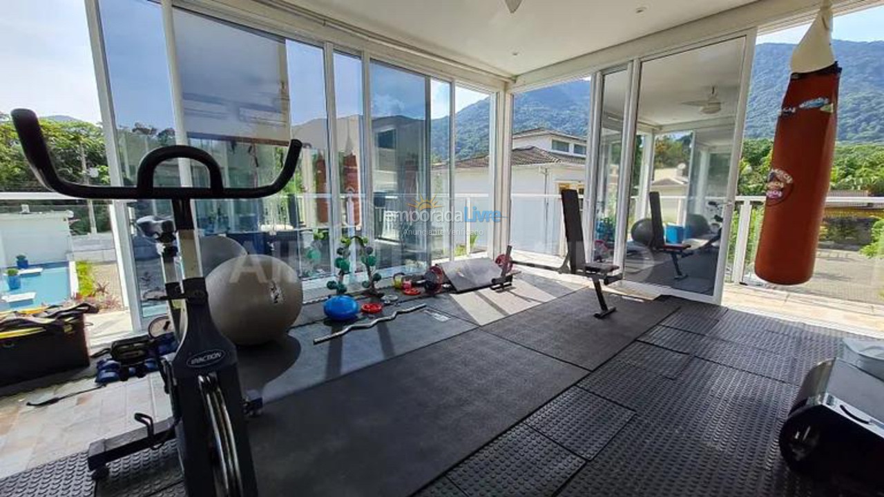 Casa para aluguel de temporada em São Sebastião (Maresias)