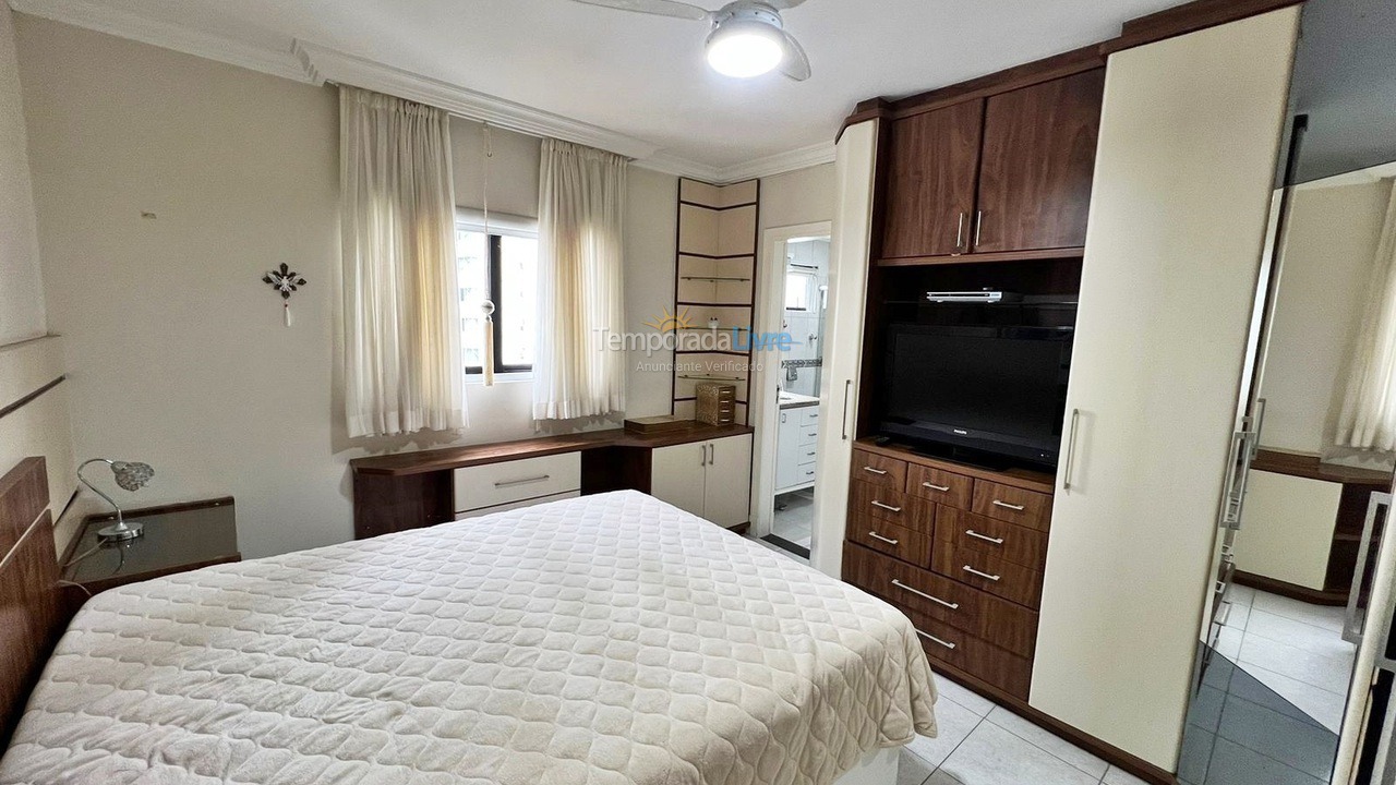 Apartamento para aluguel de temporada em Balneário Camboriú (Praia Central)