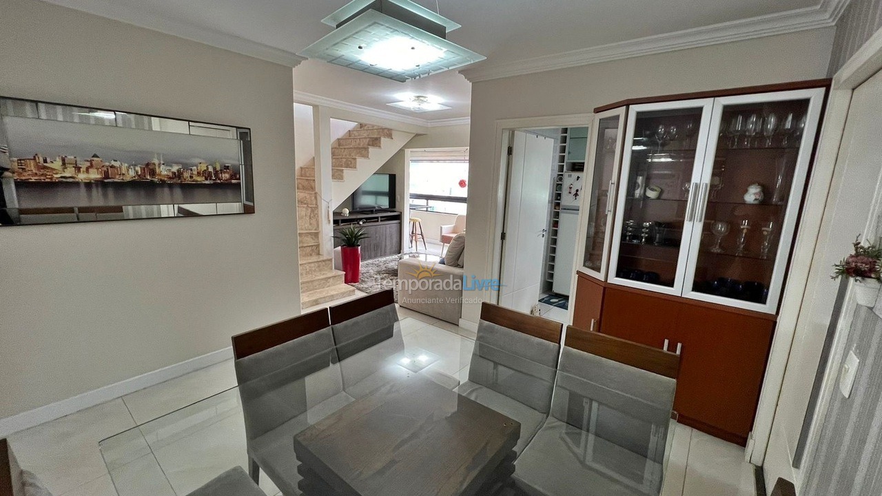 Apartamento para aluguel de temporada em Balneário Camboriú (Praia Central)