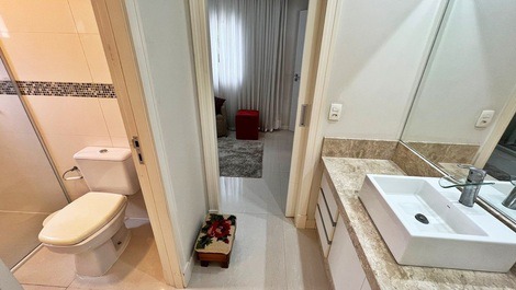 Temporada Ed. Dario Carlos: 4 quartos // churrasqueira // wifi