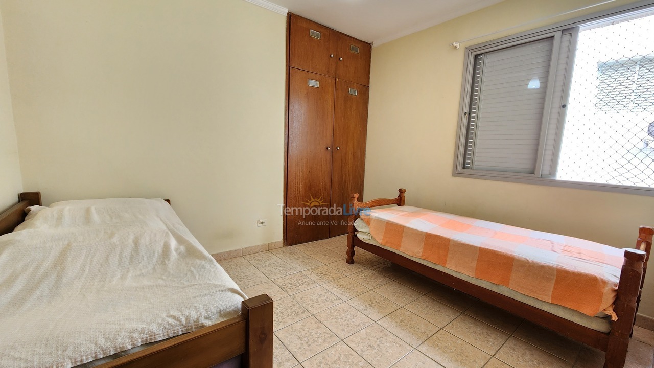 Apartamento para alquiler de vacaciones em Guarujá (Pitangueiras)