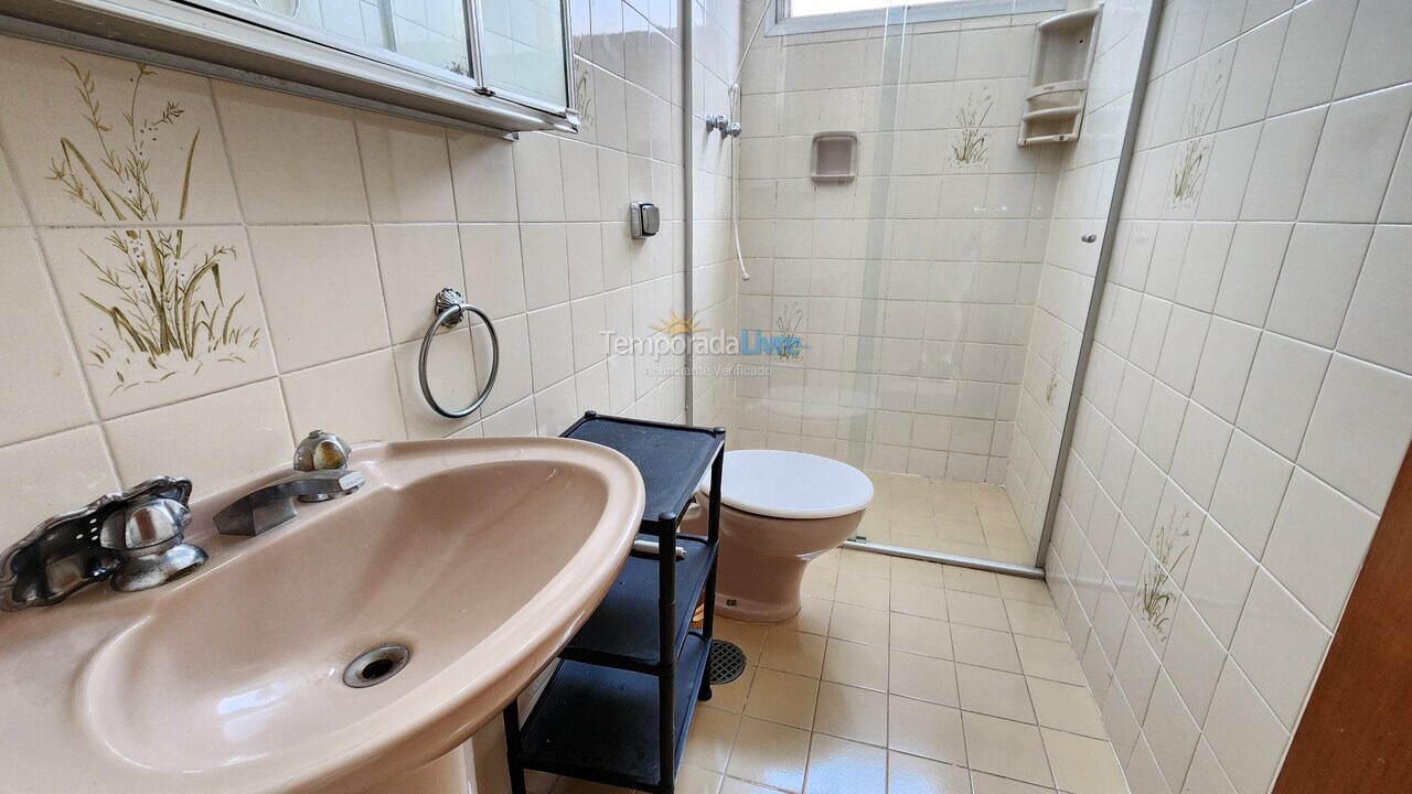 Apartamento para alquiler de vacaciones em Guarujá (Pitangueiras)