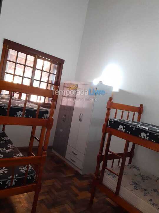 House for vacation rental in Pelotas (Laranjal)