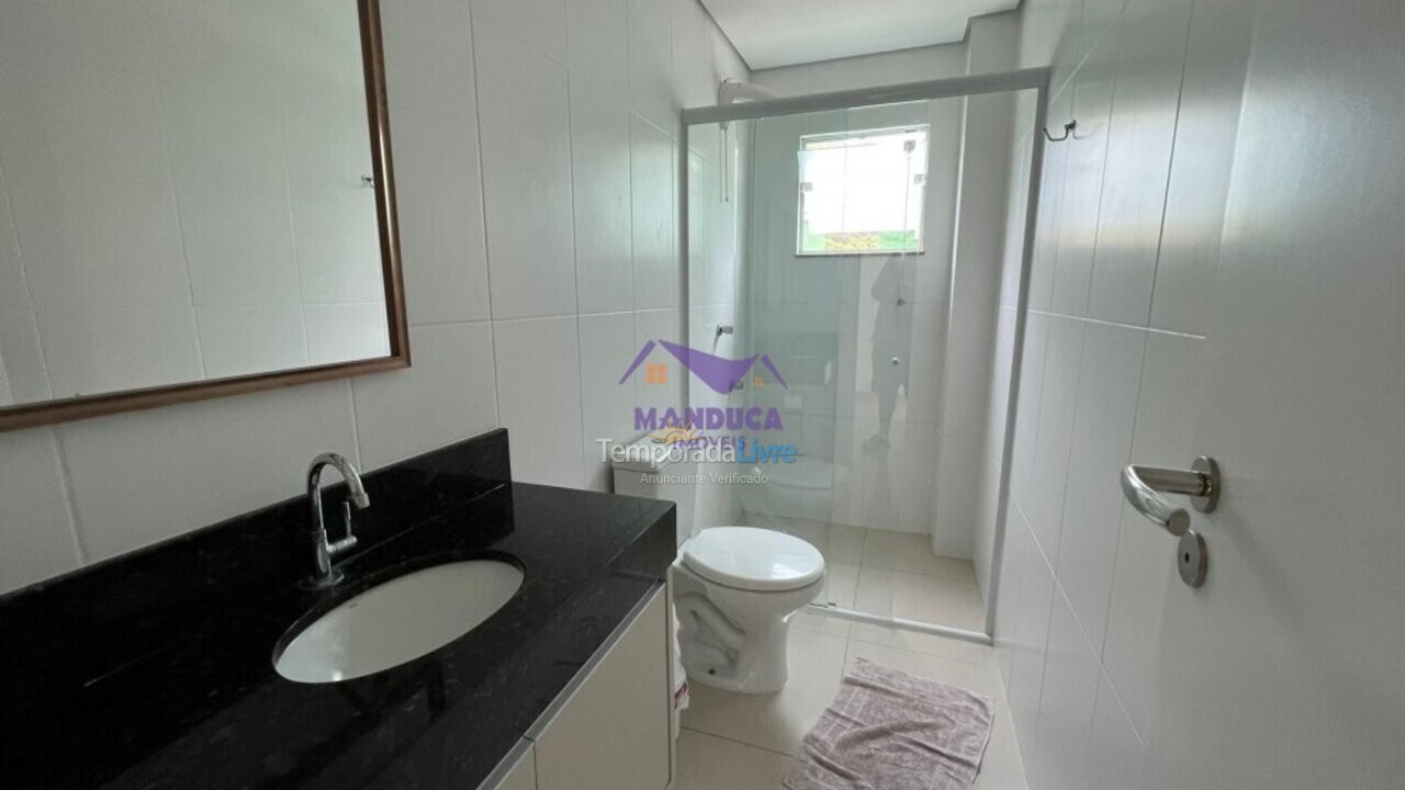 Apartamento para aluguel de temporada em Bombinhas (Praia de Quatro Ilhas)