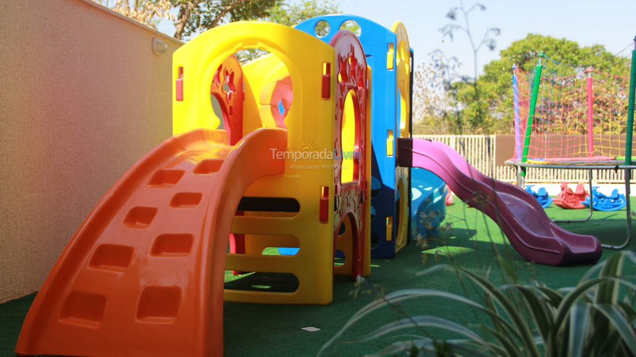 Apartamento para aluguel de temporada em Rio Quente (Esplanada do Rio Quente)