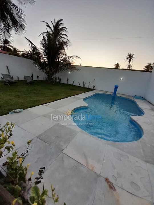 House for vacation rental in Itapipoca (Praia da Baleia)