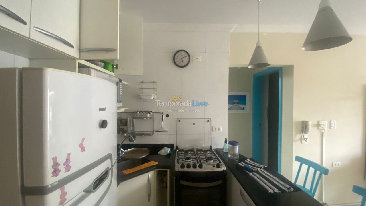 Apartamento para aluguel de temporada em Guarujá (Pitangueiras)