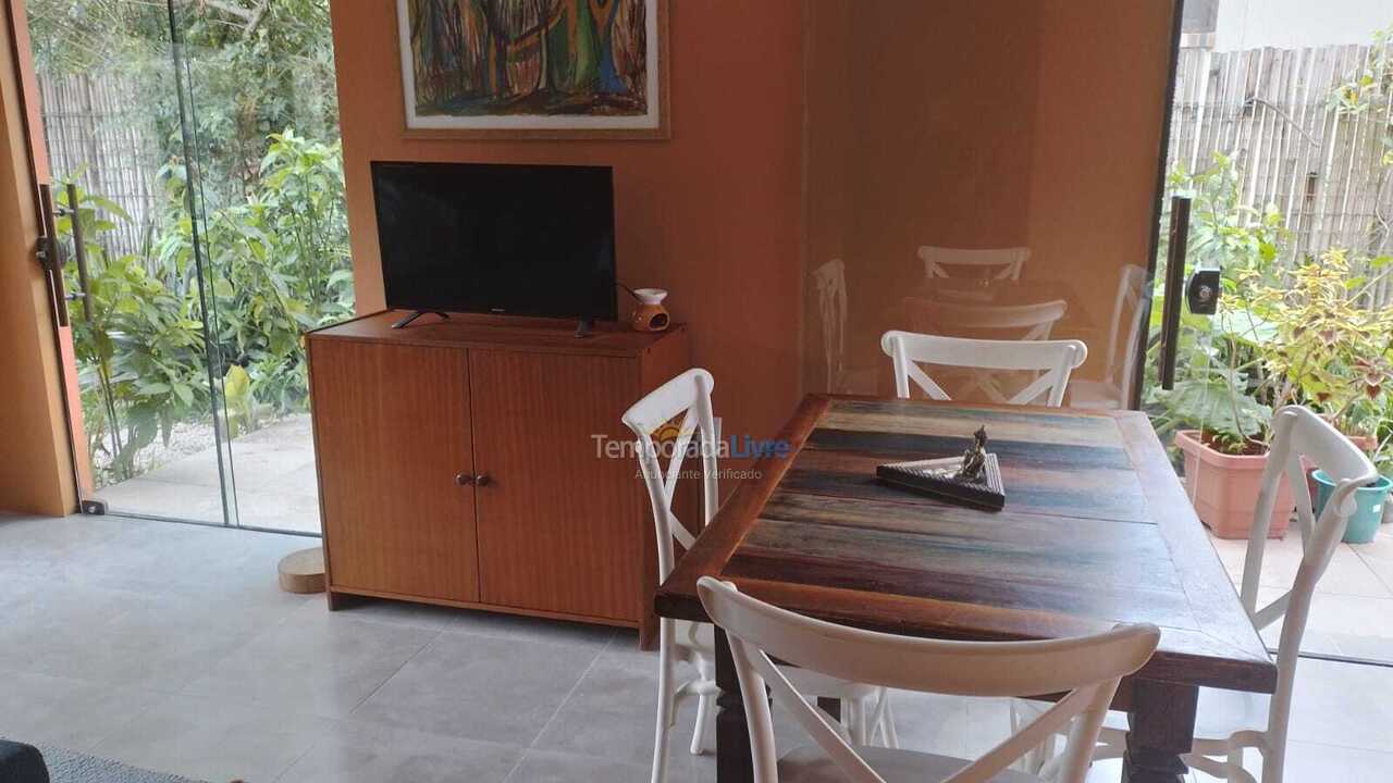 Casa para aluguel de temporada em Garopaba (Areias de Macacu)