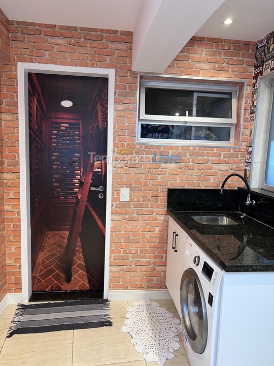 Apartamento para alquiler de vacaciones em Guarujá (Pitangueiras)