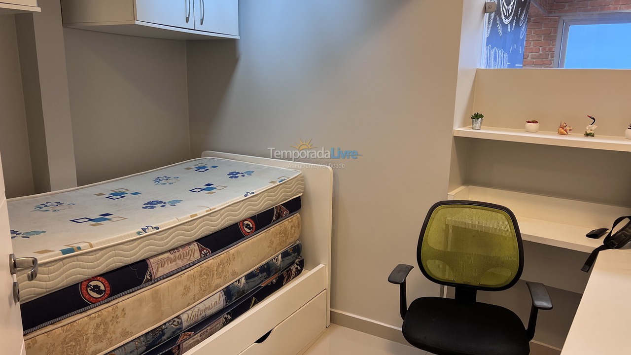 Apartamento para alquiler de vacaciones em Guarujá (Pitangueiras)