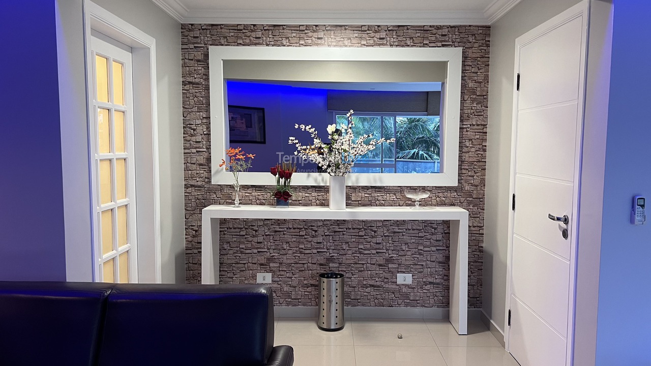 Apartamento para alquiler de vacaciones em Guarujá (Pitangueiras)