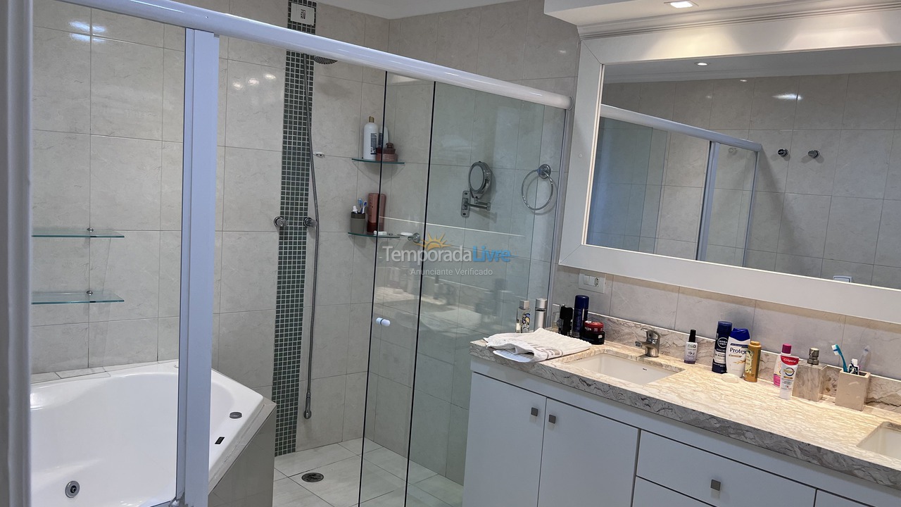 Apartamento para alquiler de vacaciones em Guarujá (Pitangueiras)