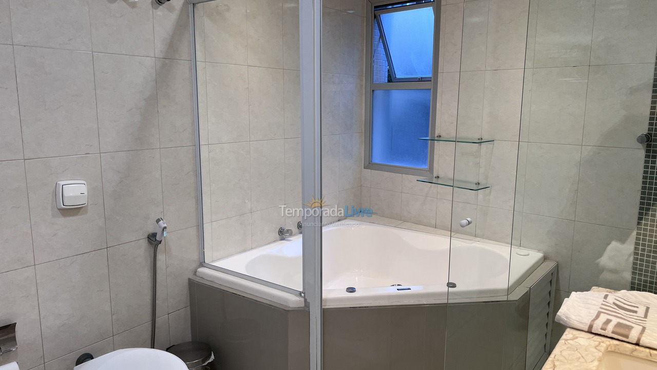 Apartamento para alquiler de vacaciones em Guarujá (Pitangueiras)