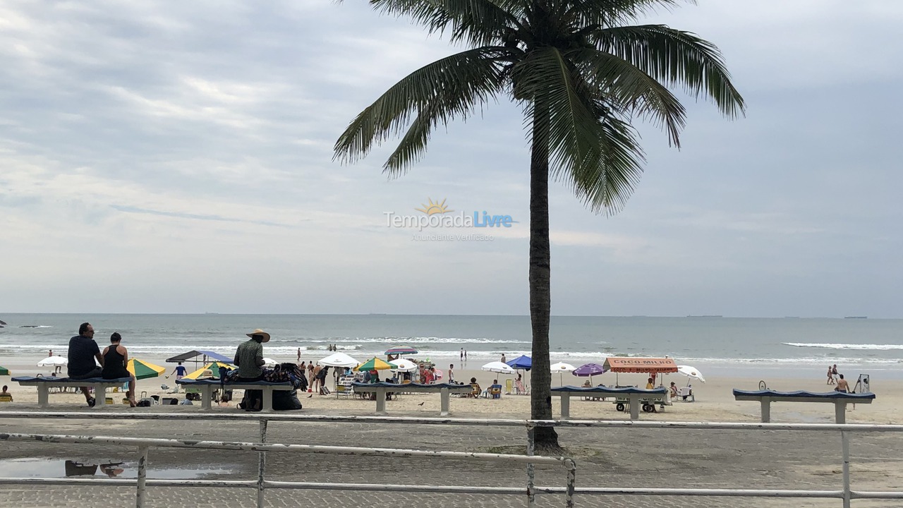 Apartamento para alquiler de vacaciones em Guarujá (Pitangueiras)