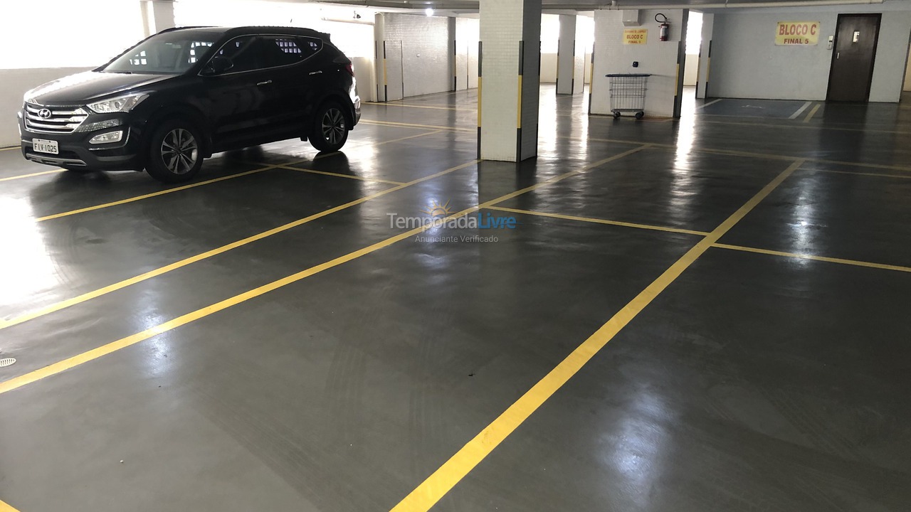 Apartamento para alquiler de vacaciones em Guarujá (Pitangueiras)