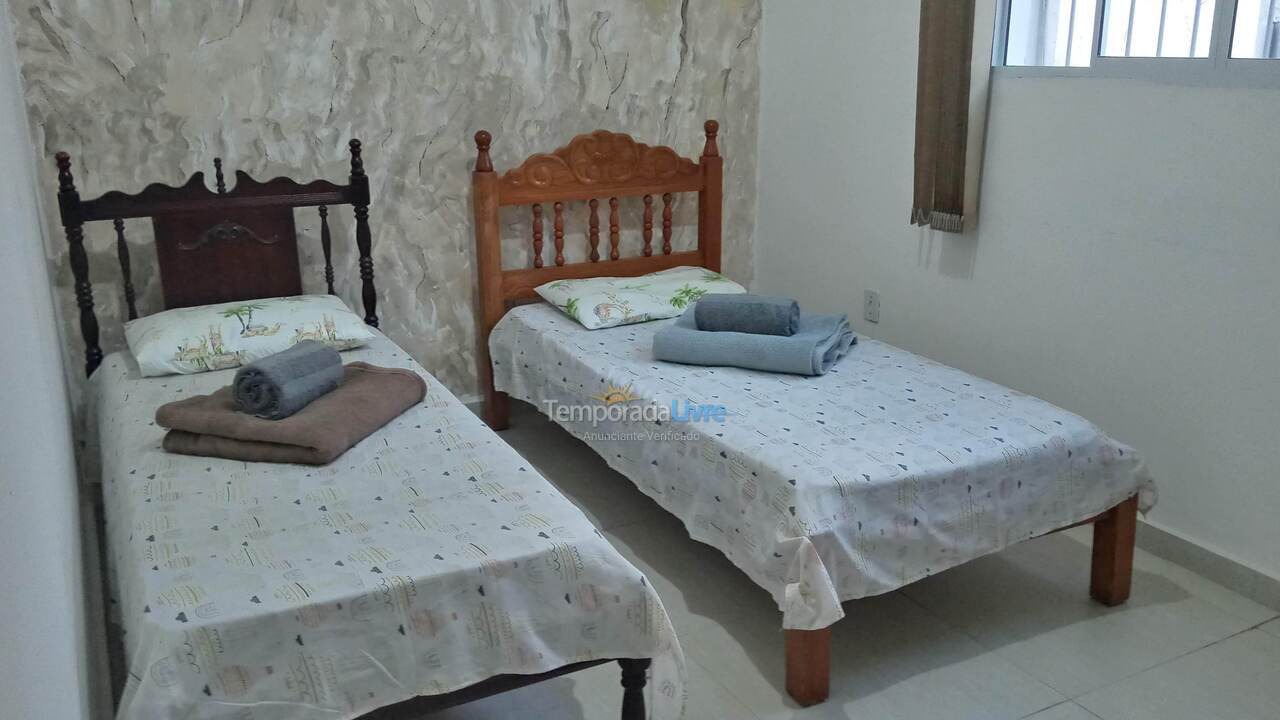 Casa para aluguel de temporada em Lorena (São Roque)
